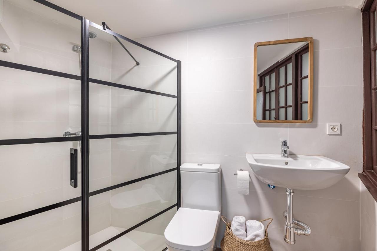 Apartamentos Libere Malaga La Merced ภายนอก รูปภาพ